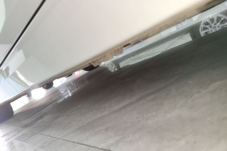 宝马3系 2017款 320Li 时尚型局部细节9001