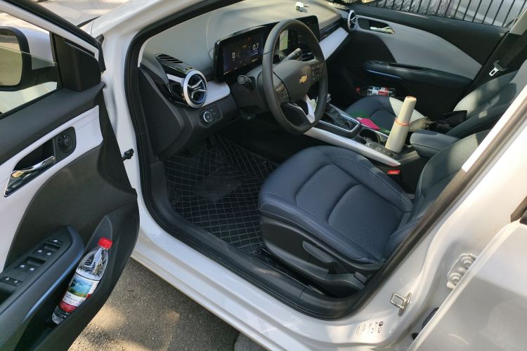 雪佛兰 科鲁泽 2024款 1.5L 双离合悦享版中控内饰20