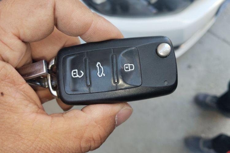 斯柯达 晶锐 2017款 1.4L 自动车享版中控内饰7001