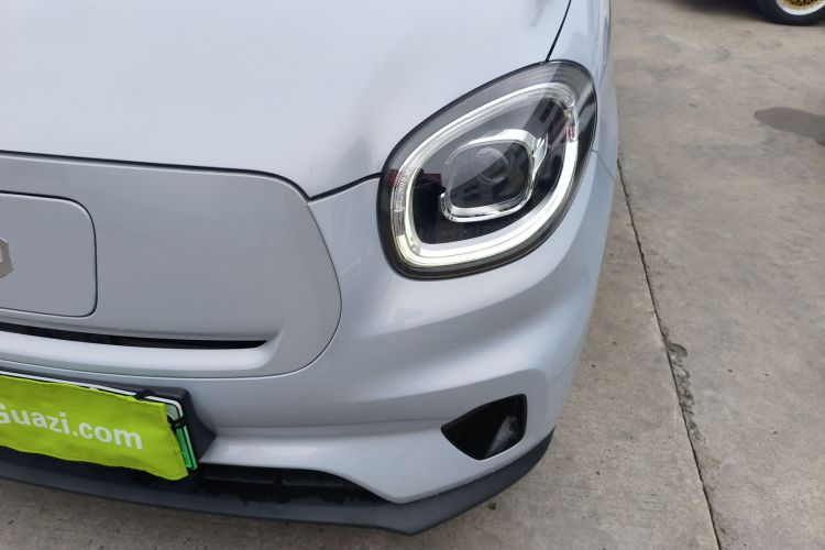 零跑汽车 零跑T03 2022款 耀金版局部细节36