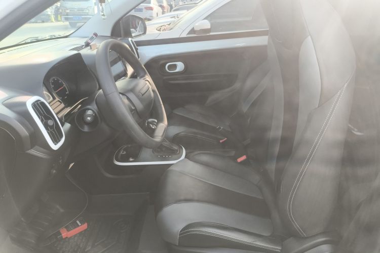 荣威 科莱威CLEVER 2022款 311km元气啵啵版中控内饰19