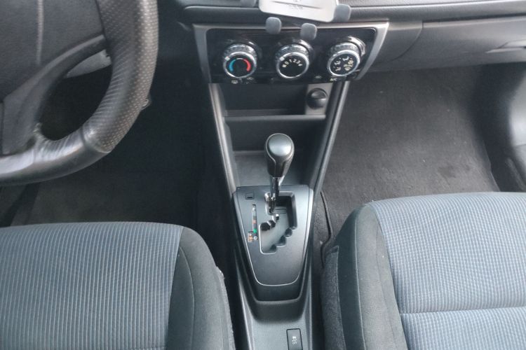 丰田 YARiS L 致炫 2019款 1.5E CVT魅动版 国VI局部细节18