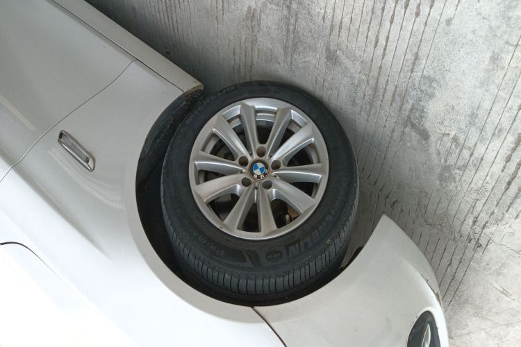 宝马5系 2014款 520Li 典雅型车身外观6002