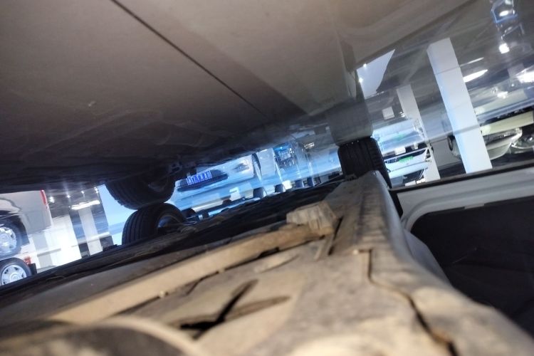 宝马X1 2019款 sDrive18Li 时尚型局部细节9002