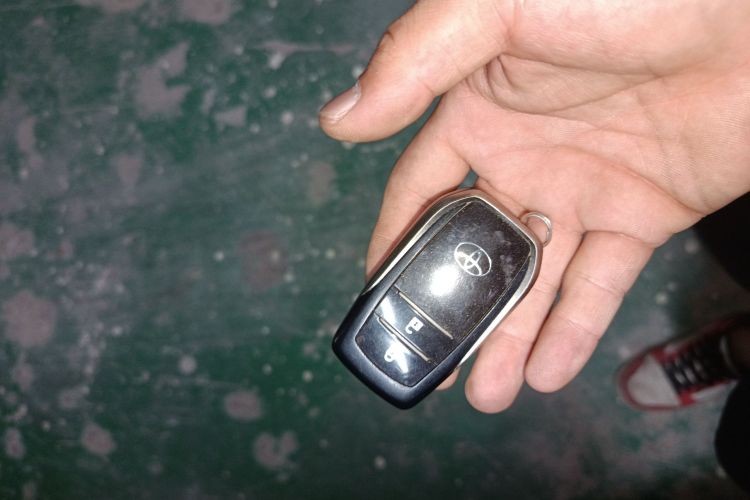 丰田 汉兰达 2015款 2.0T 四驱豪华版 7座中控内饰7001