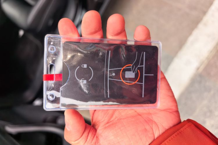 特斯拉 Model 3 2020款 标准续航后驱升级版中控内饰11