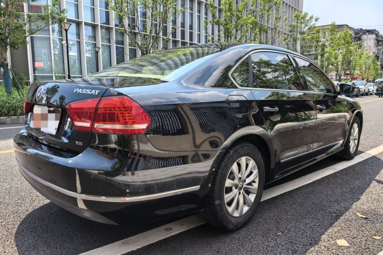大众 帕萨特 2013款 1.8TSI DSG尊荣版车身外观6005