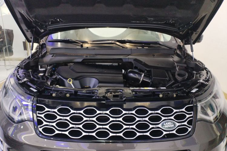 路虎 发现运动版 2024款 豪华定制版机舱底盘24