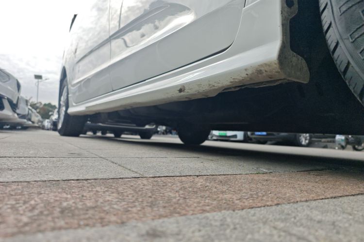 上汽大通MAXUS 大通G20 2023款 ES 2.0T 汽油自动超值版局部细节9001