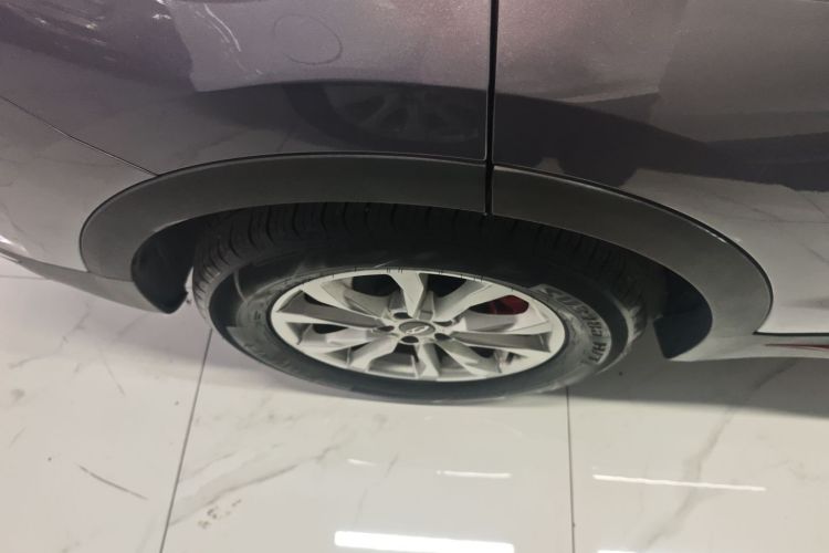 奇瑞 瑞虎7 2023款 超能版 1.5T CVT超能卫士车身外观6008