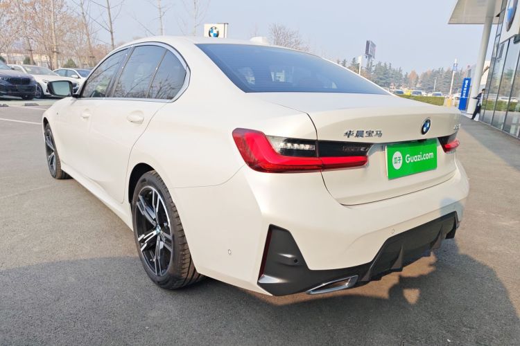 宝马3系 2024款 325i M运动套装车身外观6003