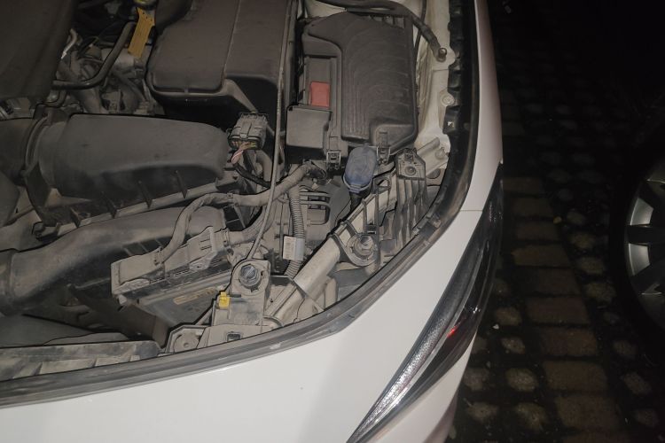 奔驰CLA 2017款 CLA 220 4MATIC 极地限量版局部细节9007