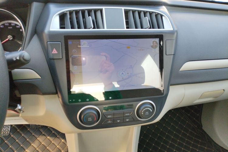 东风风神A60 2016款 1.5L 手动豪华型局部细节16