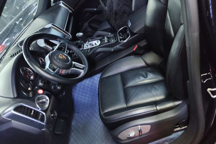 保时捷 2016款 Cayenne 3.0T中控内饰19