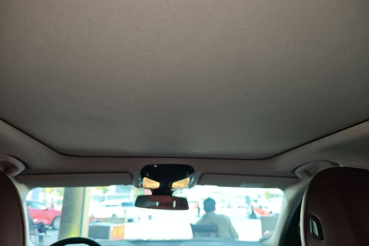 宝马3系 2025款 330Li M运动曜夜套装局部细节22