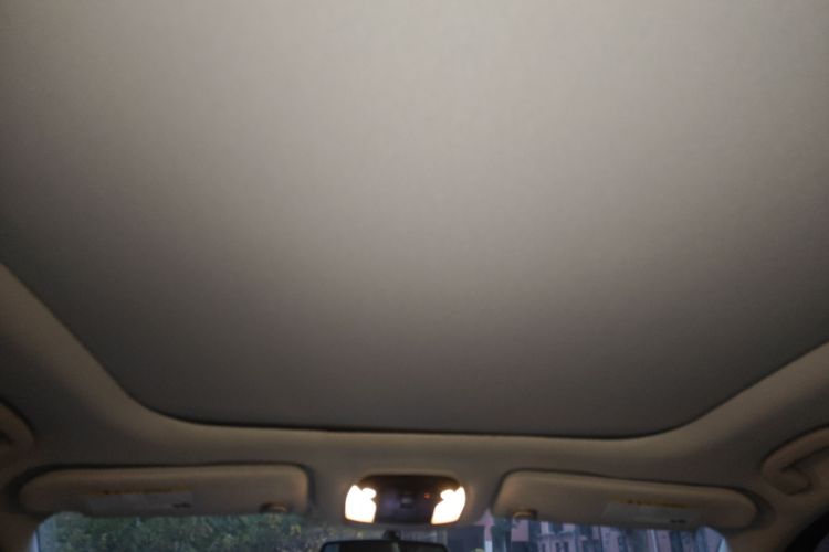 英菲尼迪QX50 2018款 2.0T 两驱时尚版局部细节22