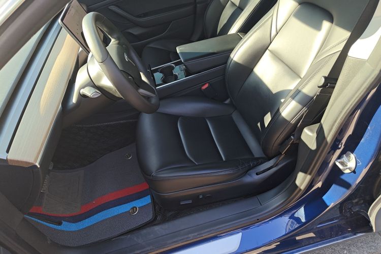 特斯拉 Model 3 2020款 改款 长续航后轮驱动版中控内饰19
