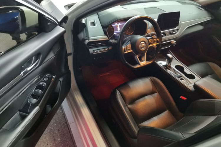 日产 天籁 2021款 2.0T XL Upper AD1 智享领航版中控内饰20