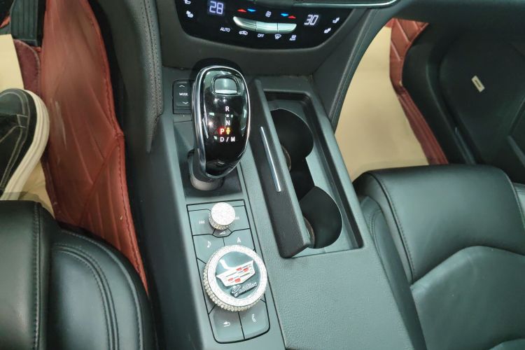 凯迪拉克CT6 2021款 28T 精英型局部细节18