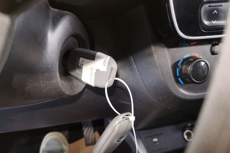 启辰e30 2020款 精英版中控内饰11