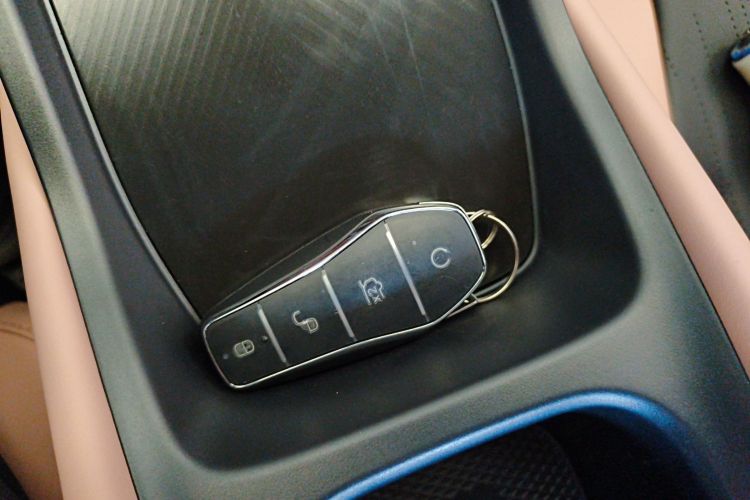 比亚迪 海鸥 2025款 智驾版 305km 活力版中控内饰11