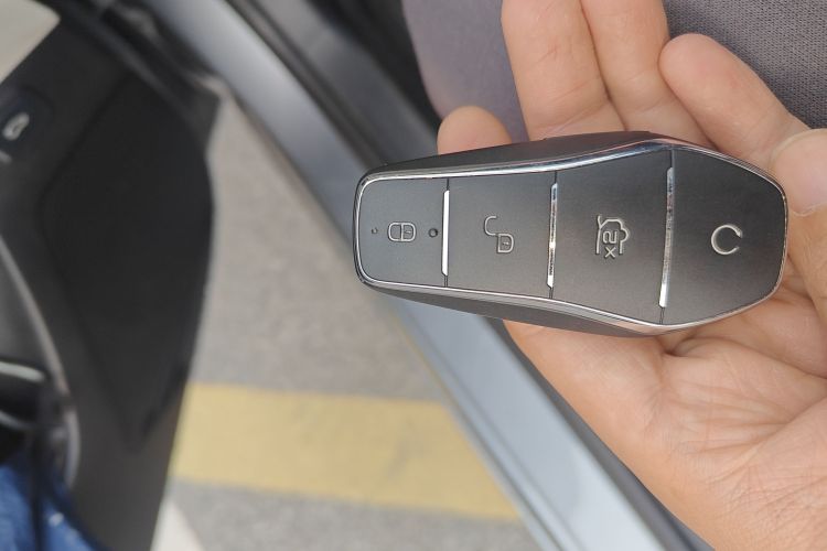 比亚迪 秦PLUS 2021款 DM-i 120KM 旗舰型中控内饰11