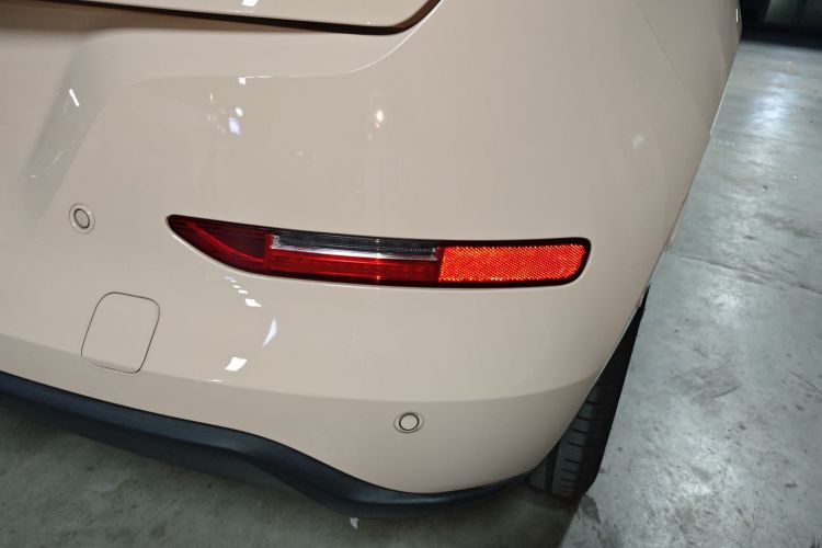 欧拉好猫 2022款 莫兰迪版 400km标准续航 尊贵型 三元锂车身外观6006