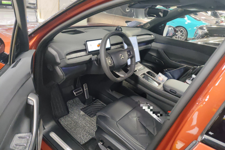 蔚来ES7 2022款 100kWh 首发版中控内饰7003