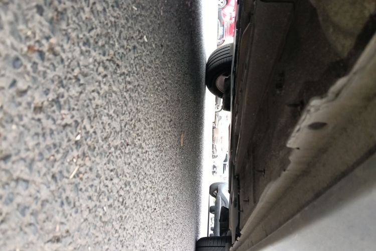 标致4008 2017款 350THP 精英版局部细节9004