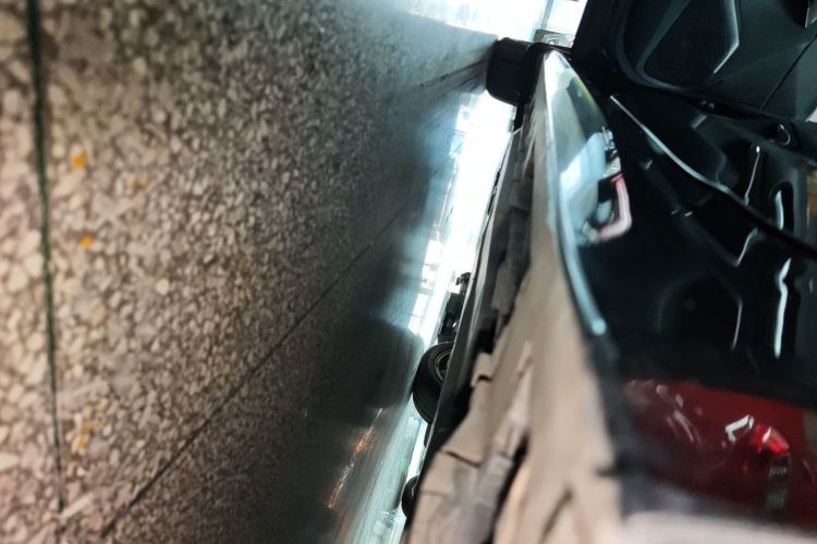 丰田 卡罗拉 2021款 双擎 1.8L E-CVT精英版局部细节9002