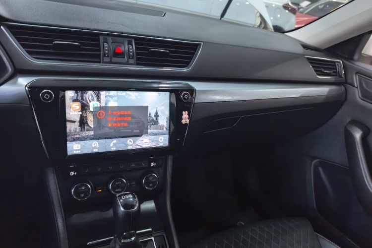 斯柯达 速派 2018款 TSI330 DSG舒适版 国V局部细节16