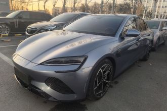 比亚迪 海豹 2022款 700km 长续航后驱版