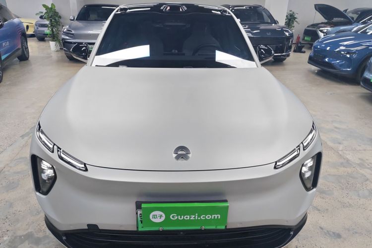 蔚来EC6 2023款 75kWh车身外观2