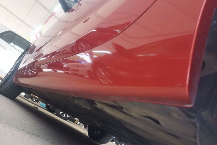 宝马2系旅行车 2016款 218i 运动设计套装机舱底盘30