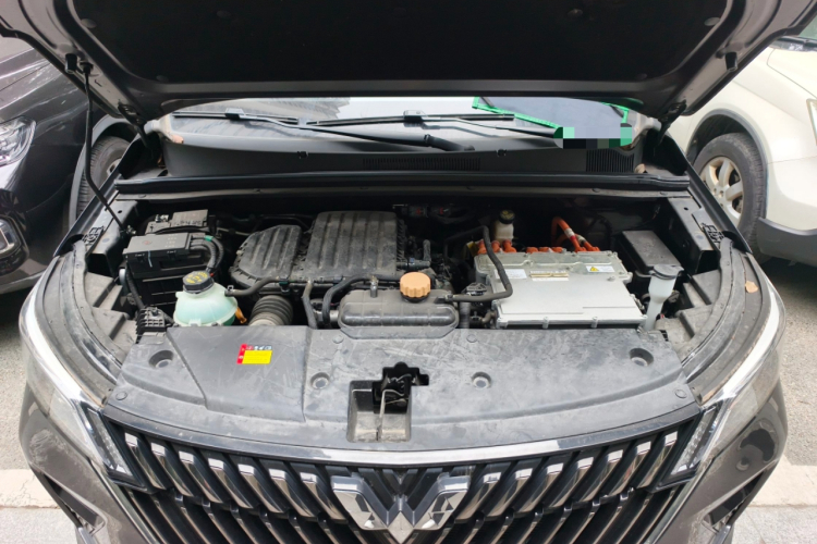 五菱汽车 五菱佳辰 2023款 2.0L DHT旗舰型局部细节24