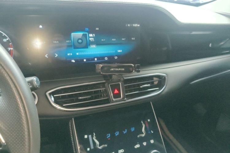 捷途X90 2020款 1.5T 手动影趣版 5座局部细节16