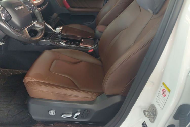 哈弗H6 2017款 红标 2.0T 自动两驱领尚型局部细节19