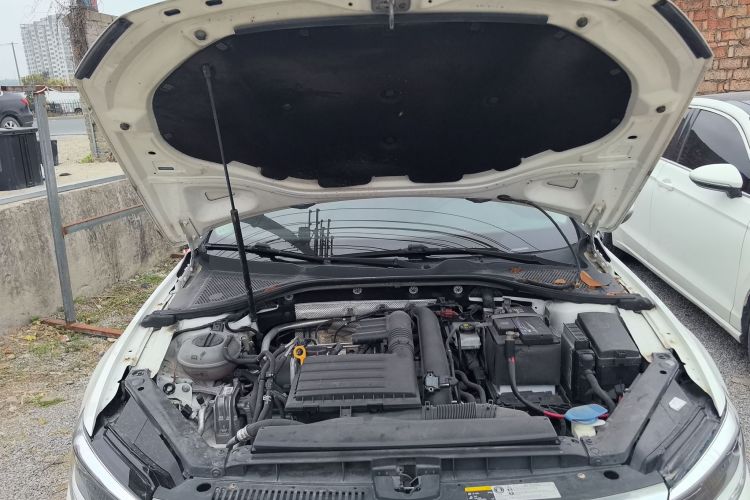 大众 凌渡 2019款 280TSI DSG舒适版 国V机舱底盘24