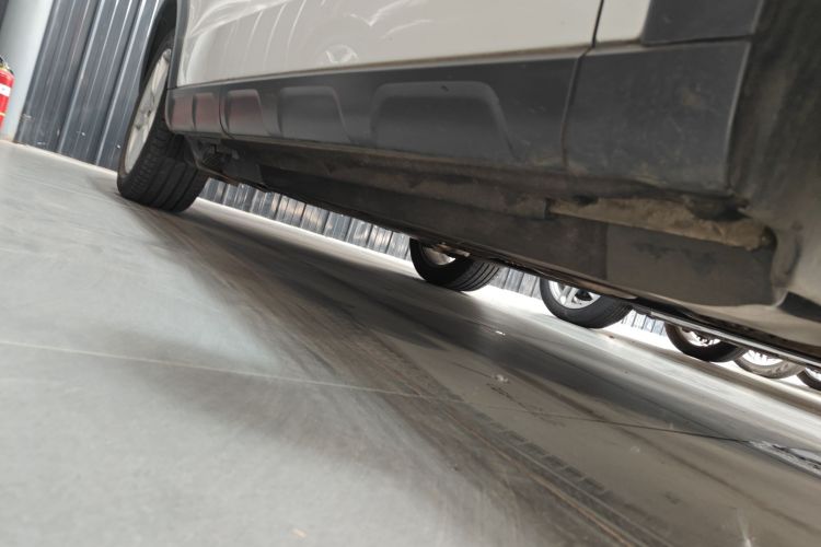 奥迪Q5 2017款 Plus 40 TFSI 舒适型局部细节9001