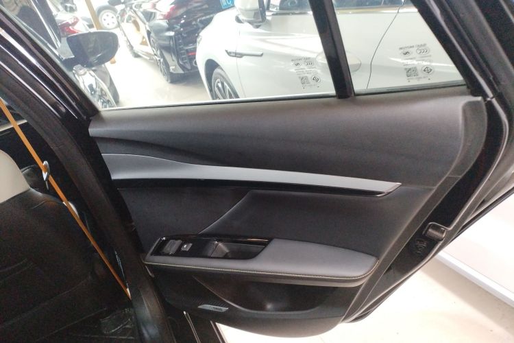 名爵 MG5天蝎座 2022款 1.5T Trophy运动豪享版中控内饰7006