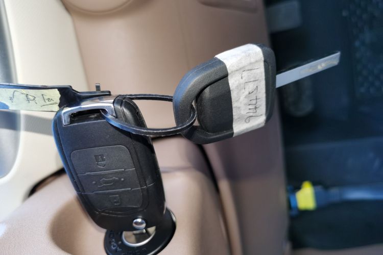 五菱汽车 宏光MINIEV 2025款 四门版 进阶款中控内饰7001