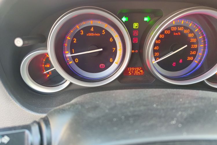 马自达 睿翼 2011款 2.0L 自动精英版中控内饰15