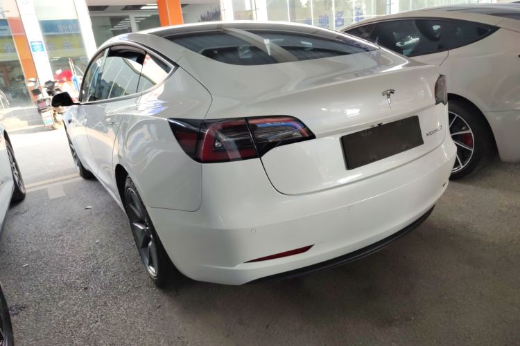 特斯拉 Model 3 2021款 标准续航后驱升级版 3D6车身外观4