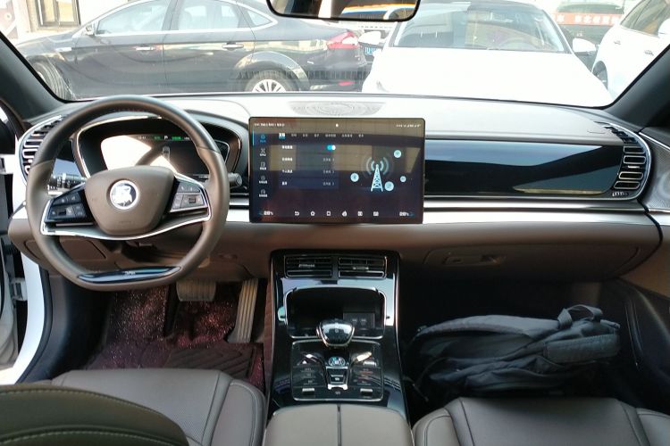 比亚迪 汉 2021款 EV 标准续航版豪华型中控内饰12