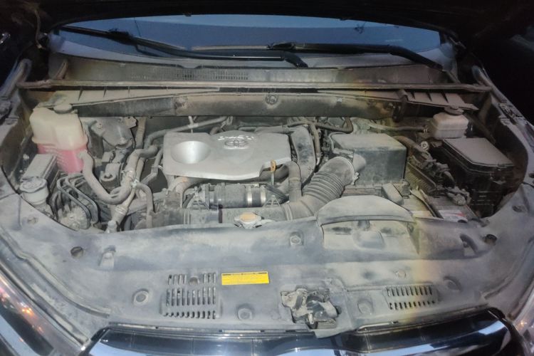 丰田 汉兰达 2015款 2.0T 四驱豪华版 7座局部细节24