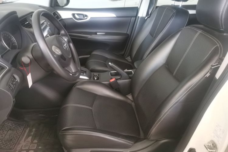 日产 轩逸 2022款 经典 1.6XE CVT舒适版局部细节19