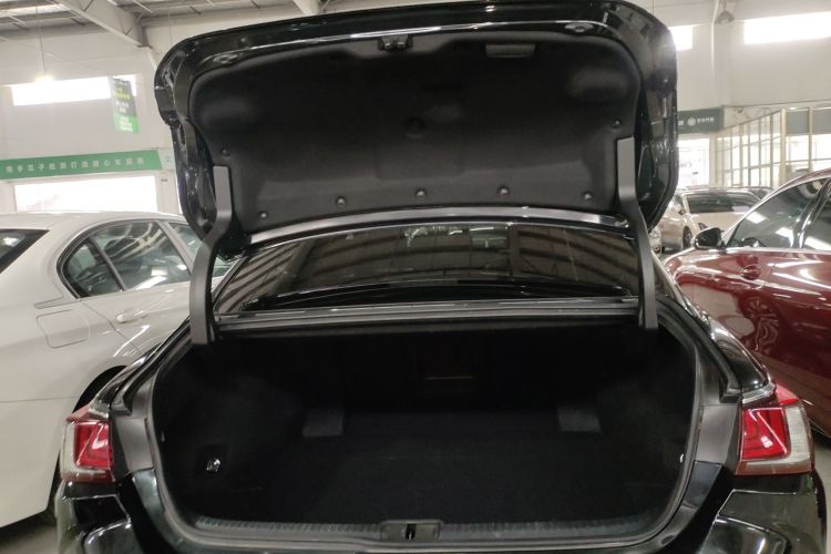 雷克萨斯ES 2020款 200 卓越版局部细节23