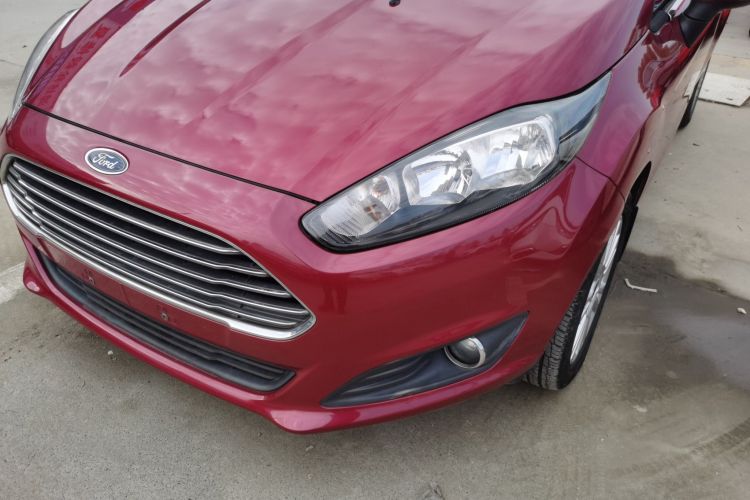 福特 嘉年华 2013款 两厢 1.5L 自动时尚型局部细节36