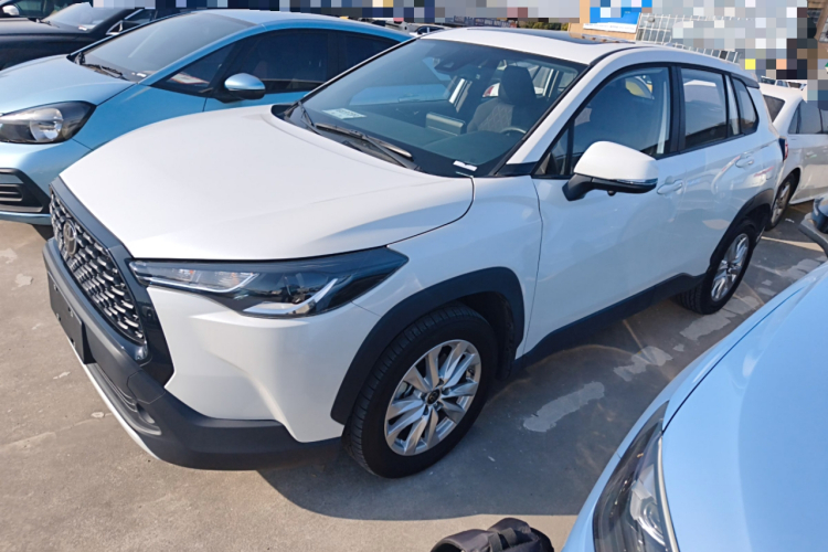 丰田 卡罗拉锐放 2022款 2.0L 精英版车身外观6003