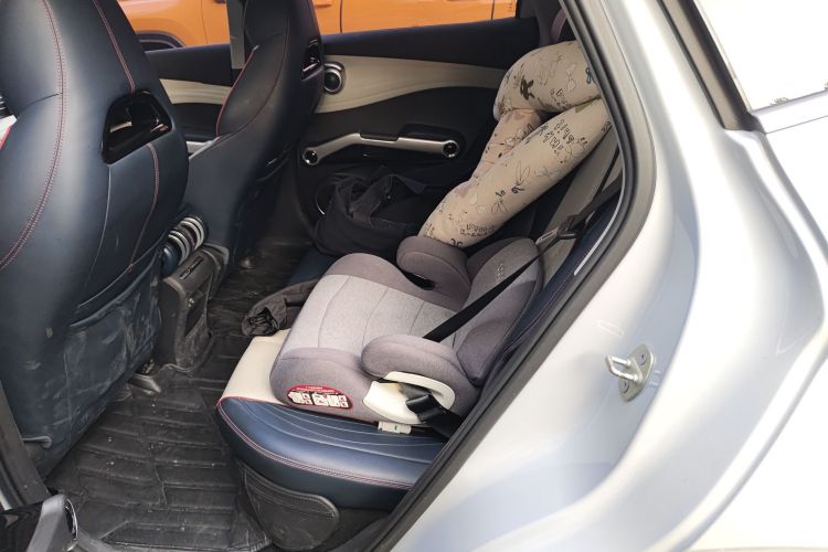 比亚迪 元PLUS 2022款 510KM 旗舰型中控内饰21